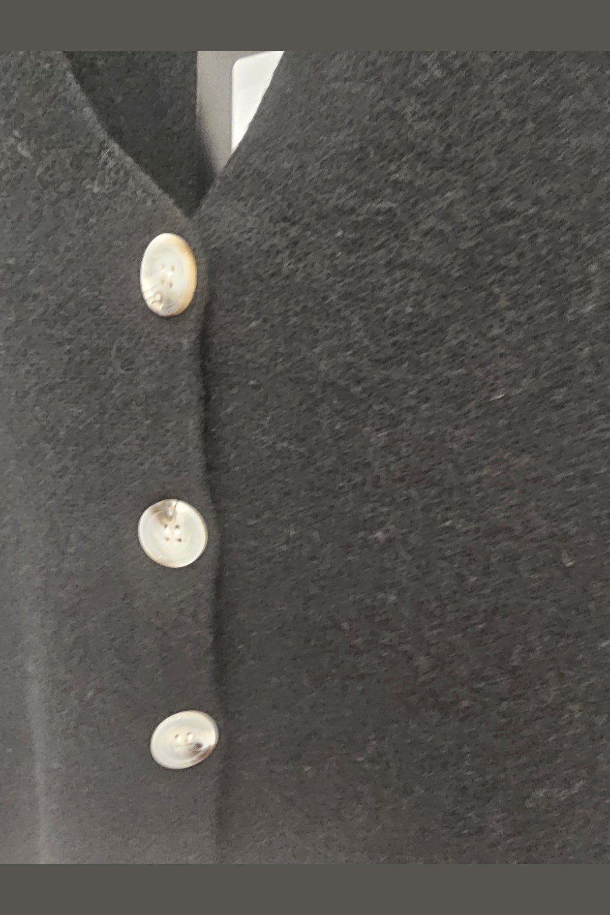 ETERNELLE Sweater Vest 25117