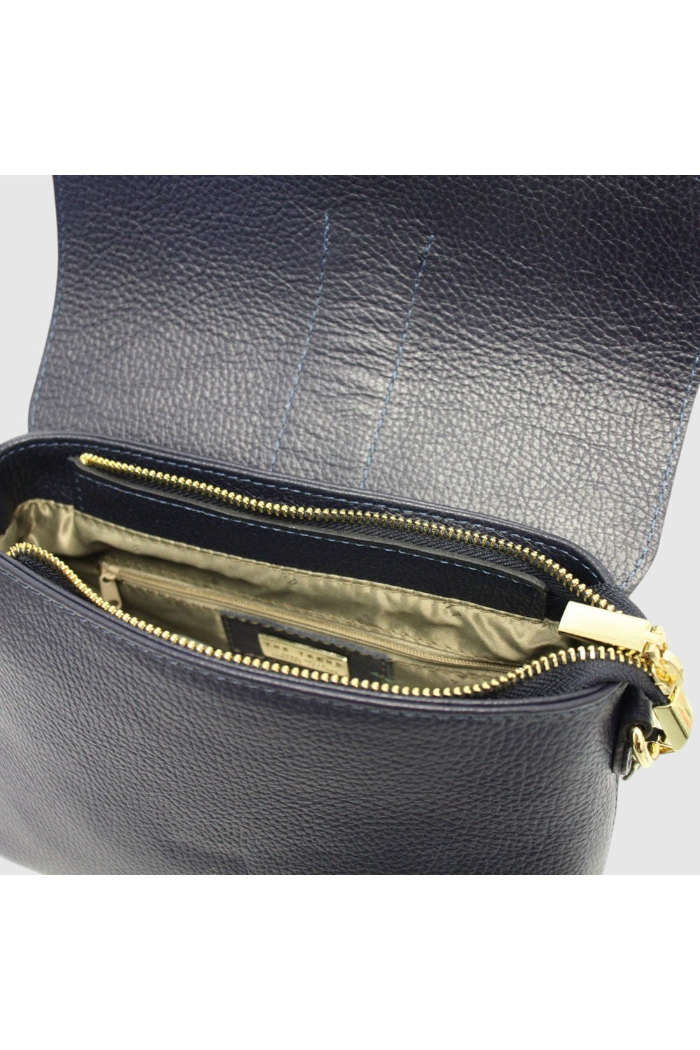 THE TREND 130684