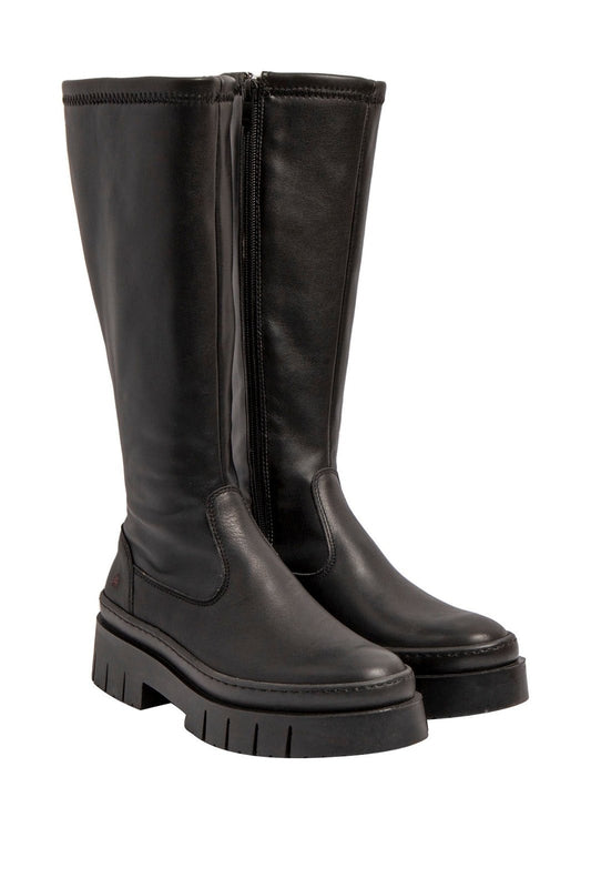 ART 1956 Boot