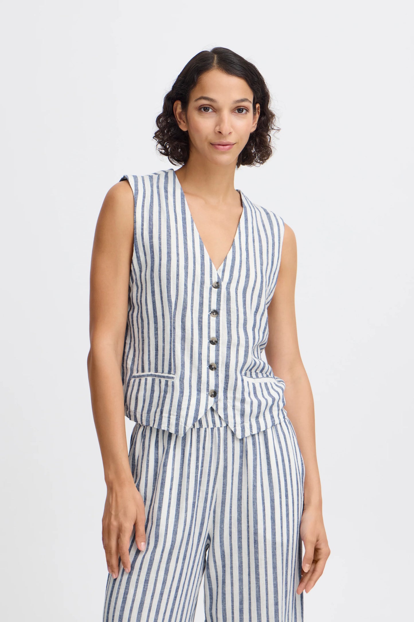 B. YOUNG Falakka Waistcoat 20816601 *FINAL SALE*