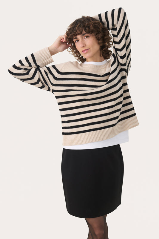 PART TWO Niaka Sweater