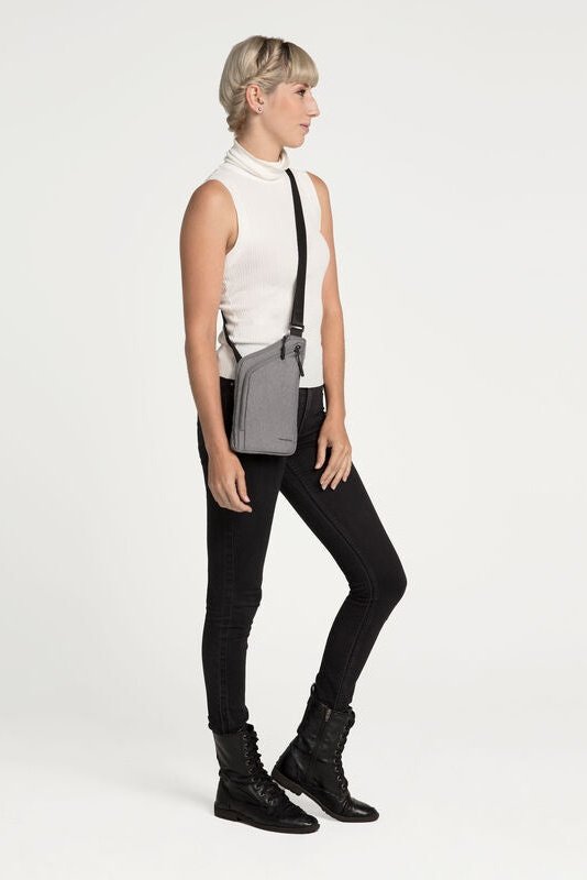 TRAVELON 43508 World Travel Essentials Slim Crossbody Bag
