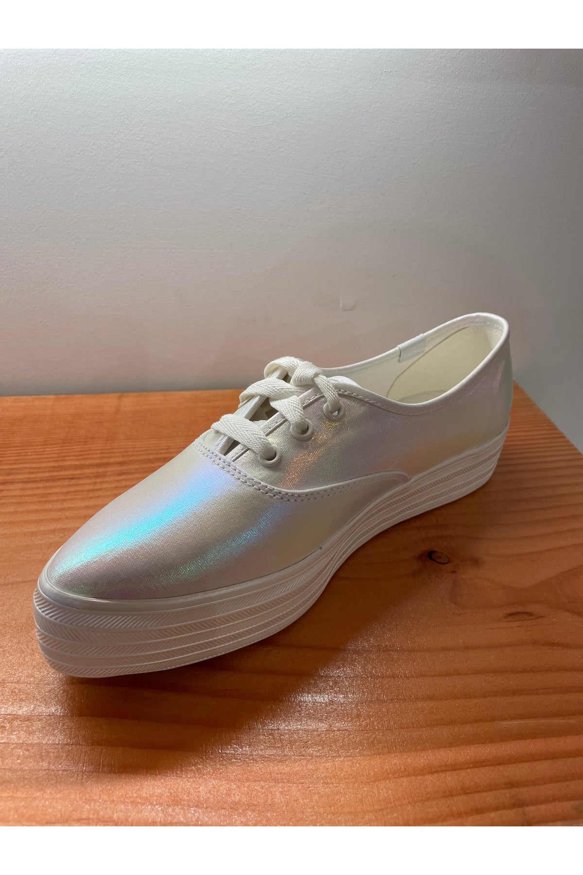 KEDS Point Irridescent 67726 *Final Sale*