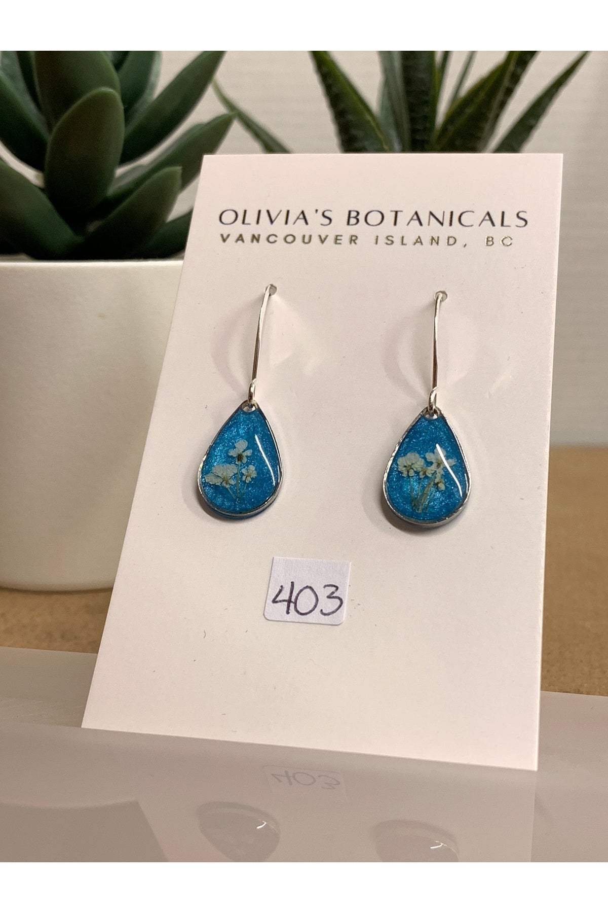 OLIVIA'S BOTANICALS Small Dangle Earrings - Teardrops