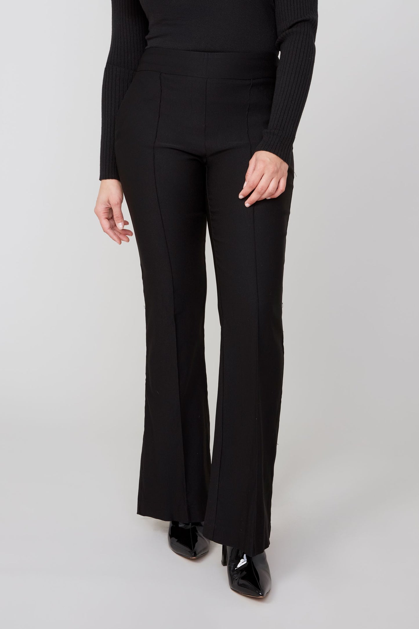 RENUAR Ecocosy Knit Pant R10054