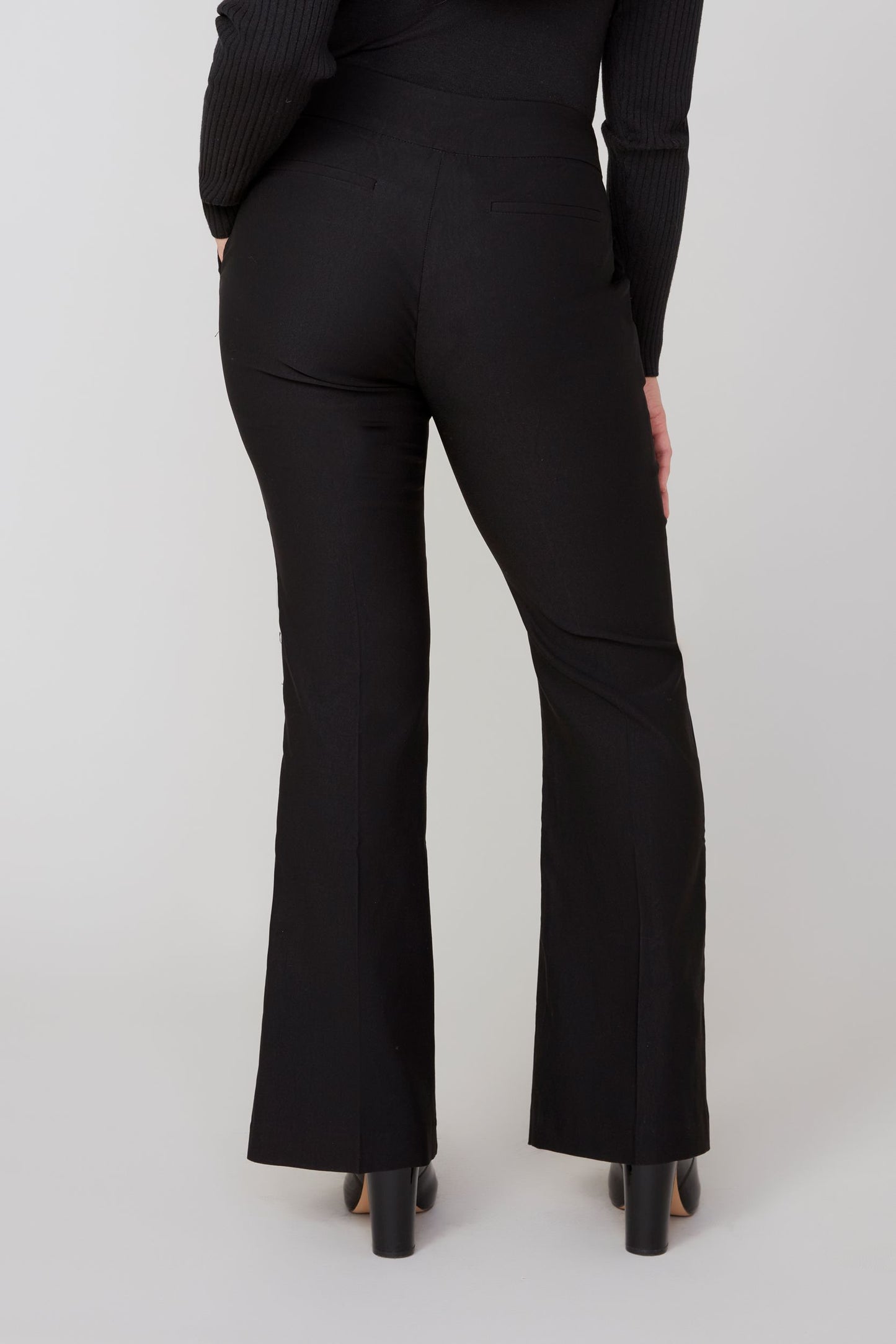 RENUAR Ecocosy Knit Pant R10054