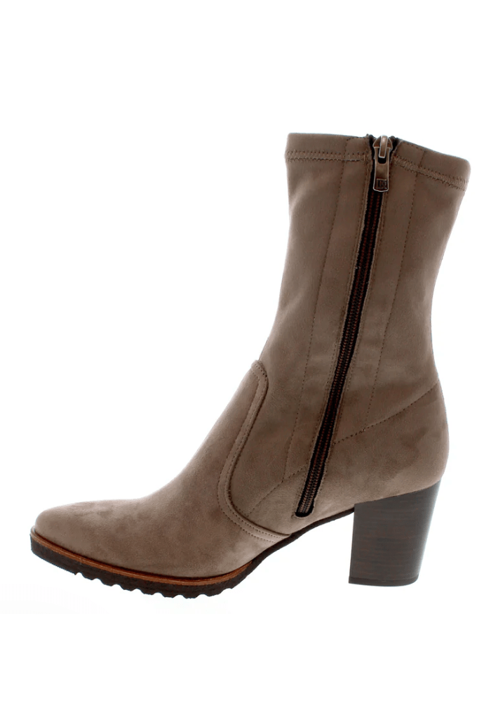 DORKING D7892 Boot