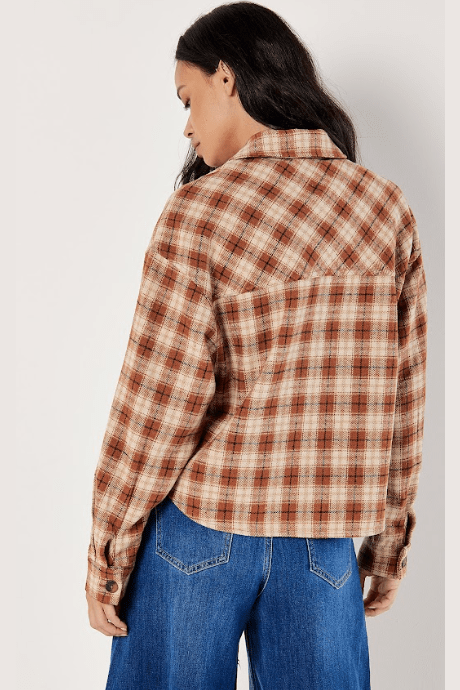 APRICOT Plaid Cropped Raw Hem Shacket 878631