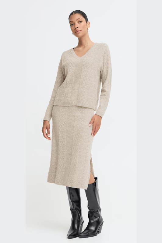 B.YOUNG Nikolina Vneck Jumper 20818071