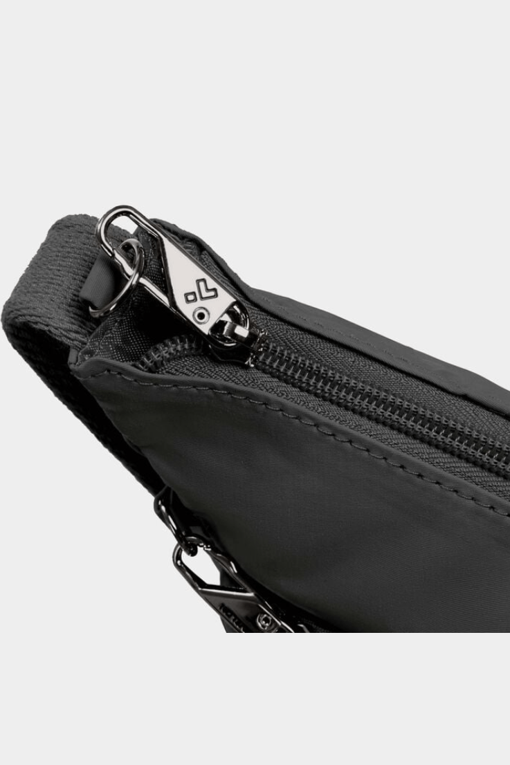TRAVELON 43677 Roam Anti-theft Medium Crossbody