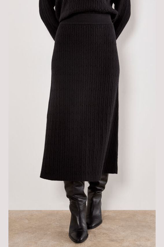 APRICOT Fine Gauge Cable Knit Midi Skirt