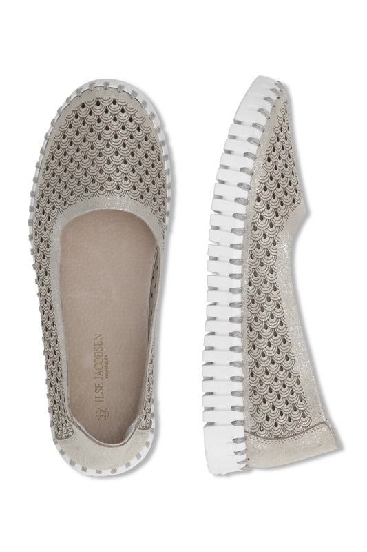 ILSE JACOBSEN Tulip Flats U0026 *FINAL SALE*