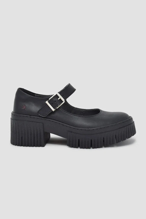 ART 1373 Shoe