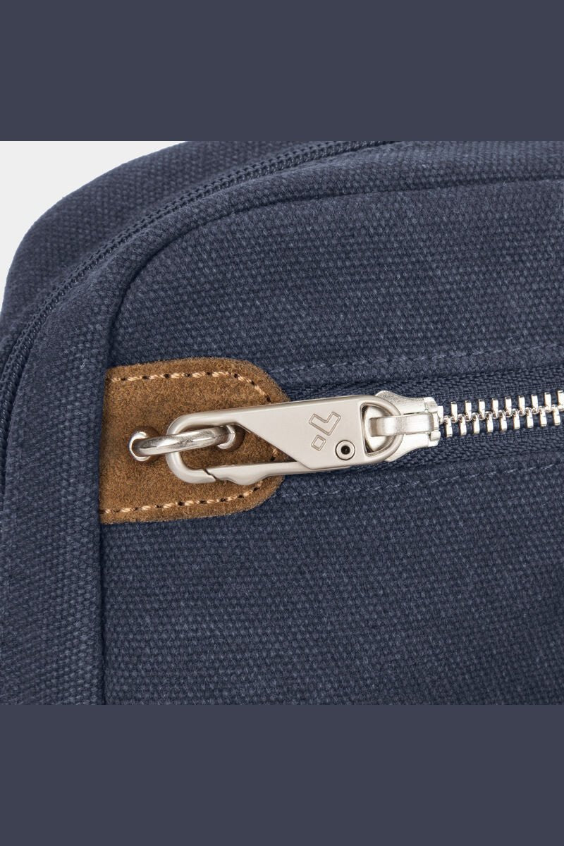 TRAVELON Heritage Tour Bag 33074