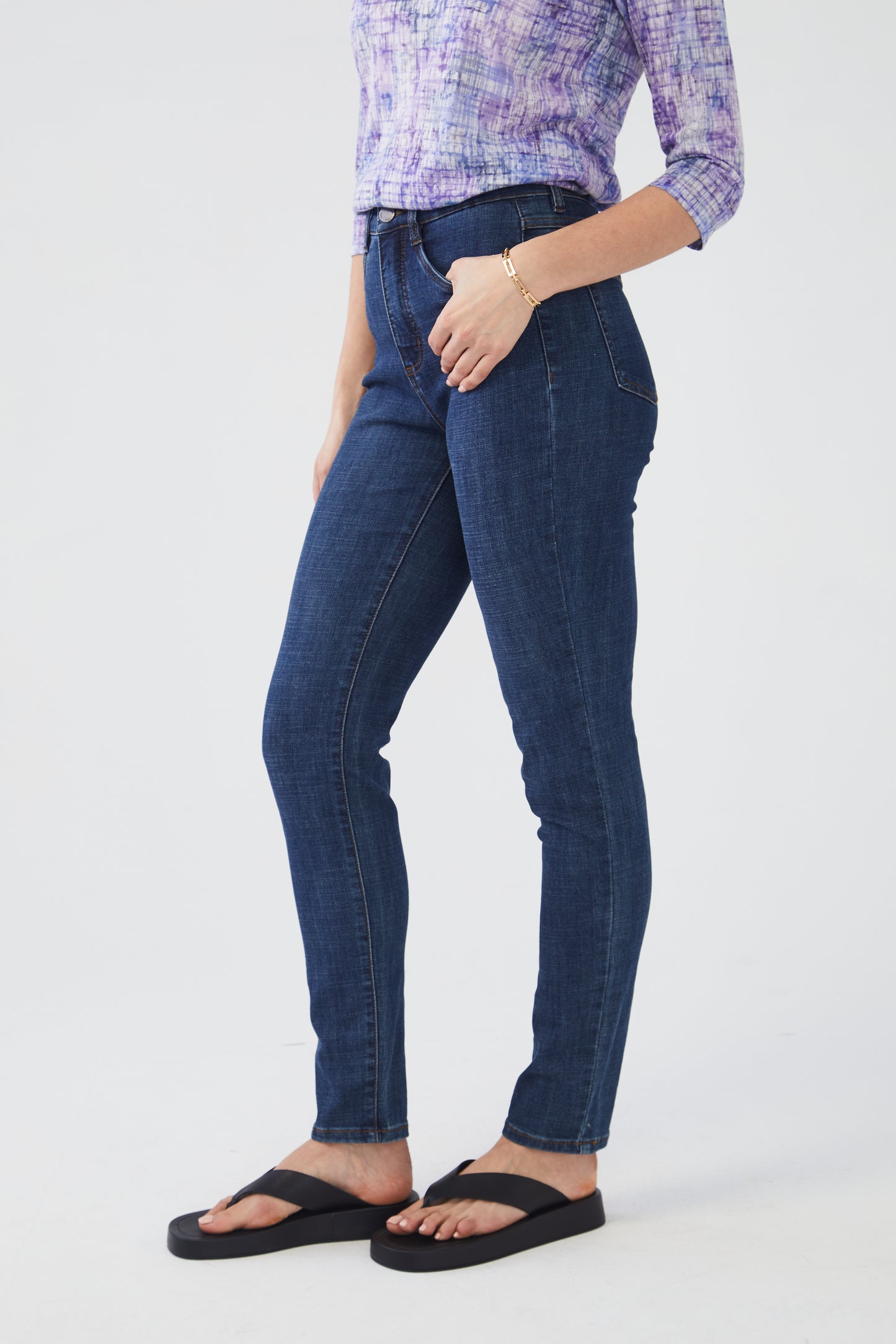 FDJ Suzanne Slim Straight Leg Dark Blue 6847809 *Finale Sale*