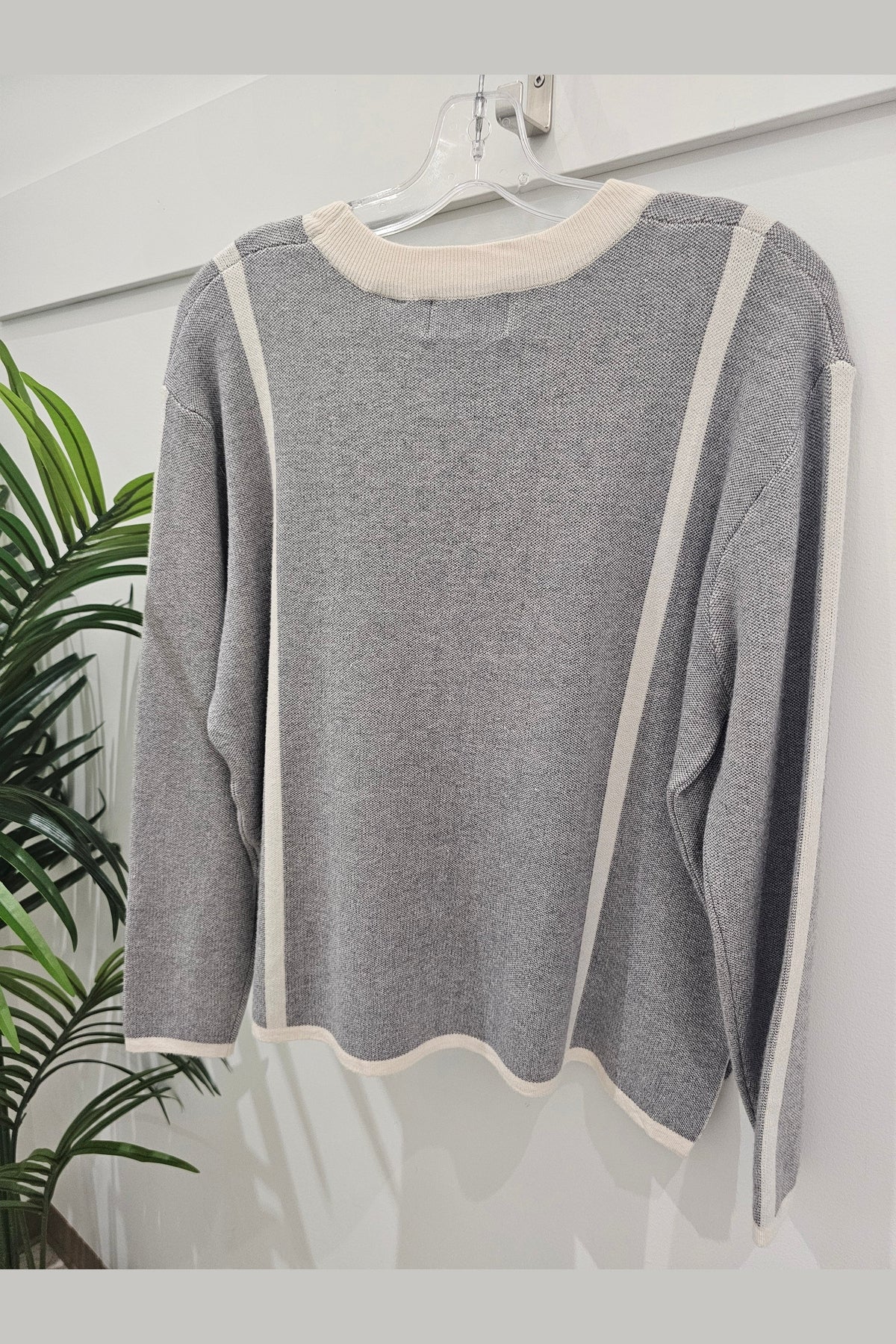 ETERNELLE Sweater Top 25230