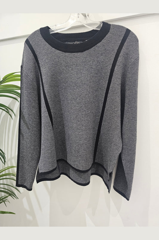 ETERNELLE Sweater Top 25230