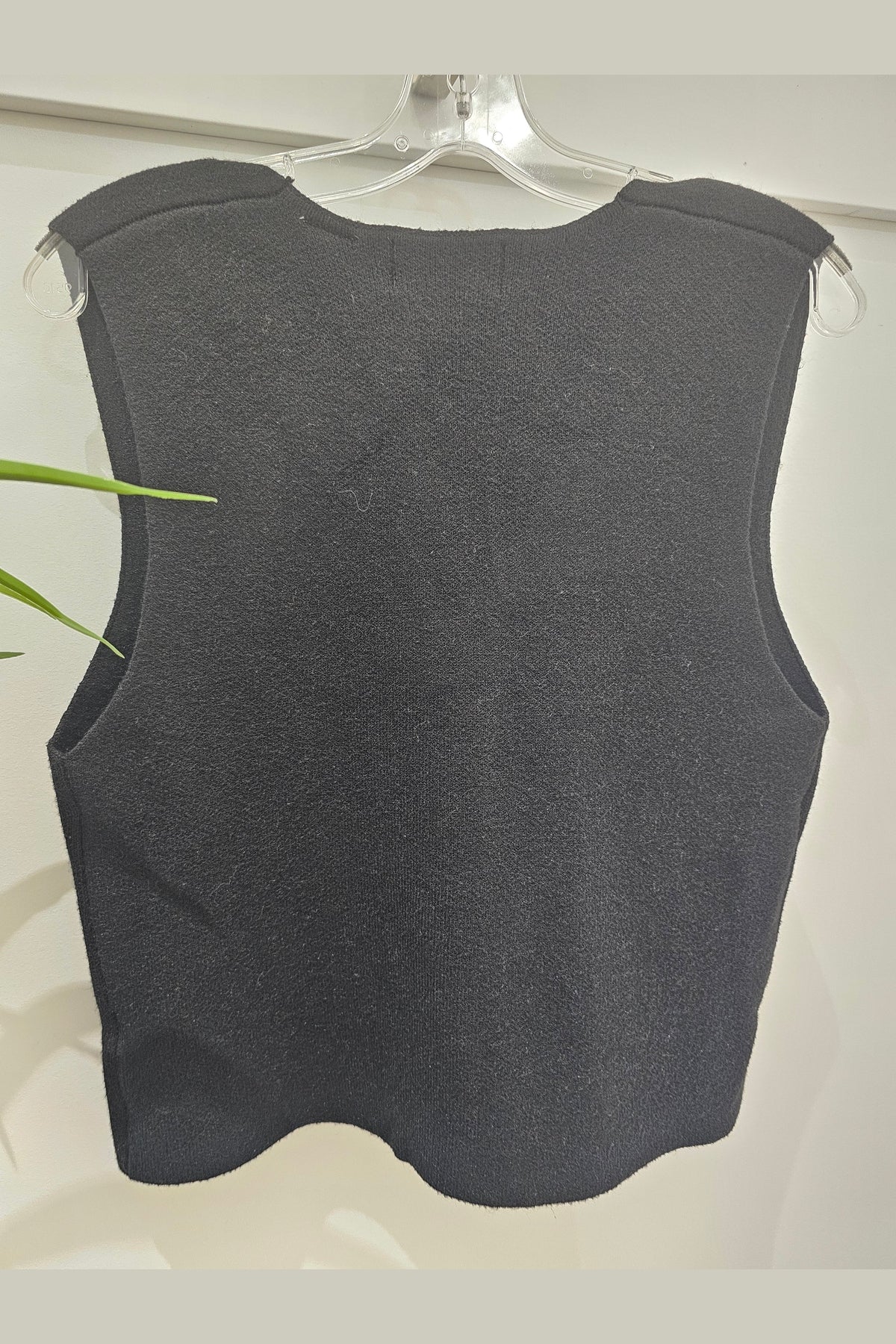 ETERNELLE Sweater Vest 25117