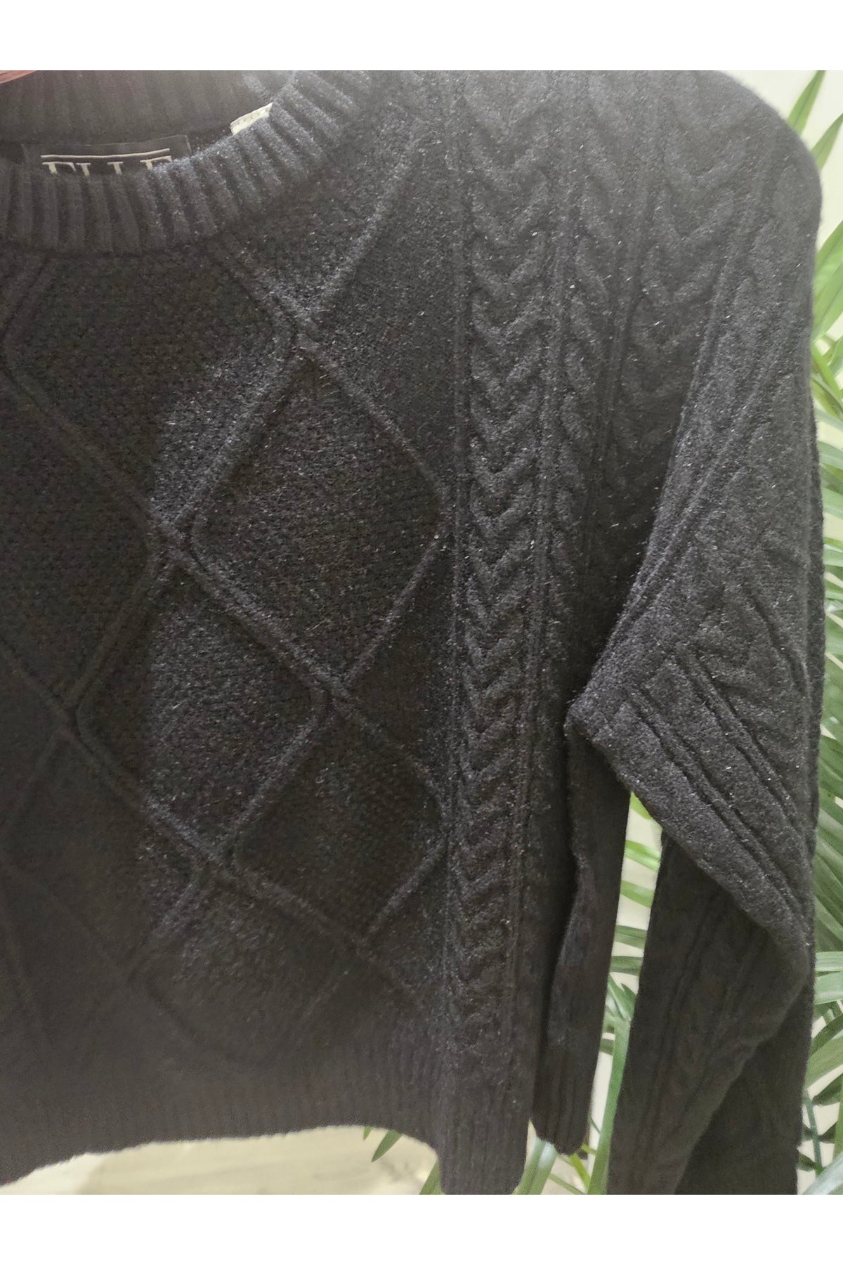 ETERNELLE Cable Knit Sweater L/S 25258