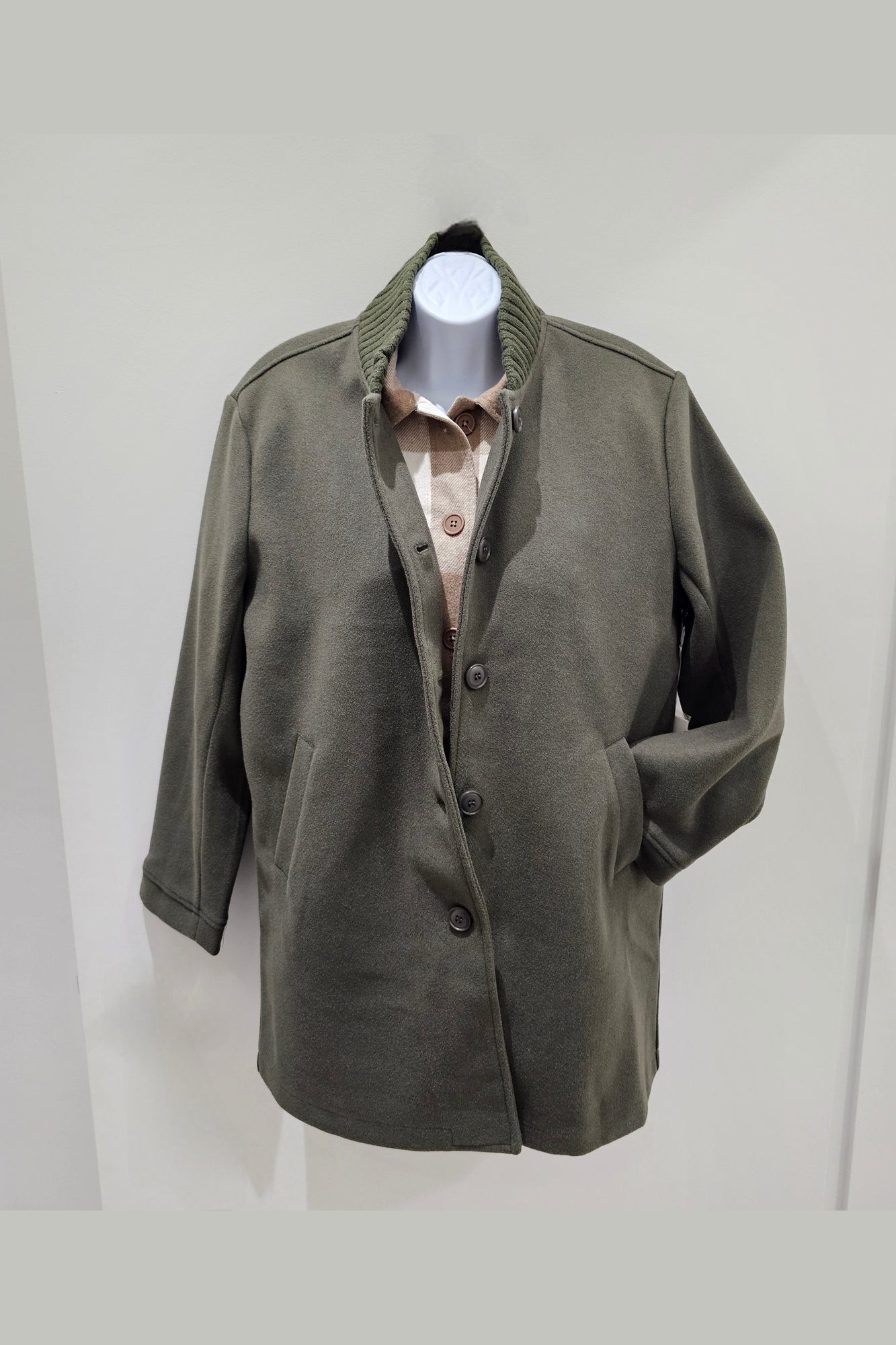 DKR Long Sleeve Button Front Jacket w/pockets HM-60109