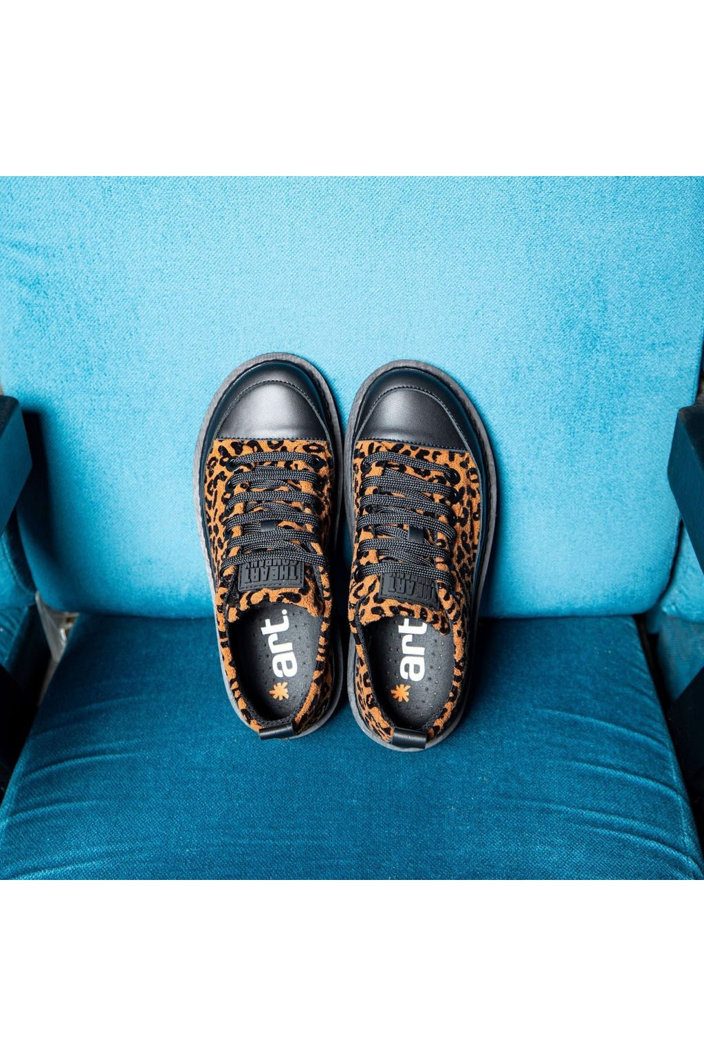 ART 1894S Shoe