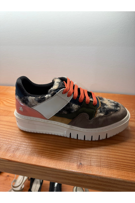 ART 1788 Shoe