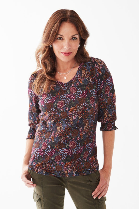 FDJ 3113476 Printed V Neck Top W/Smocked Cuff
