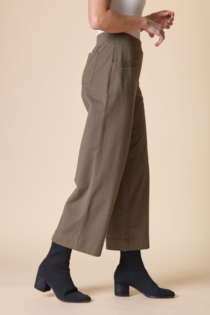 HABITAT Angle Pocket Flood H31563F6