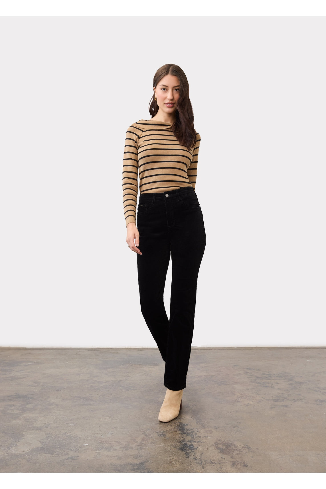 FDJ Suzanne Straight Leg Corduroy 6937491
