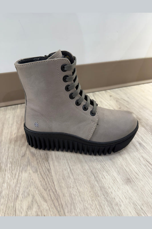 ART 1517 Boot