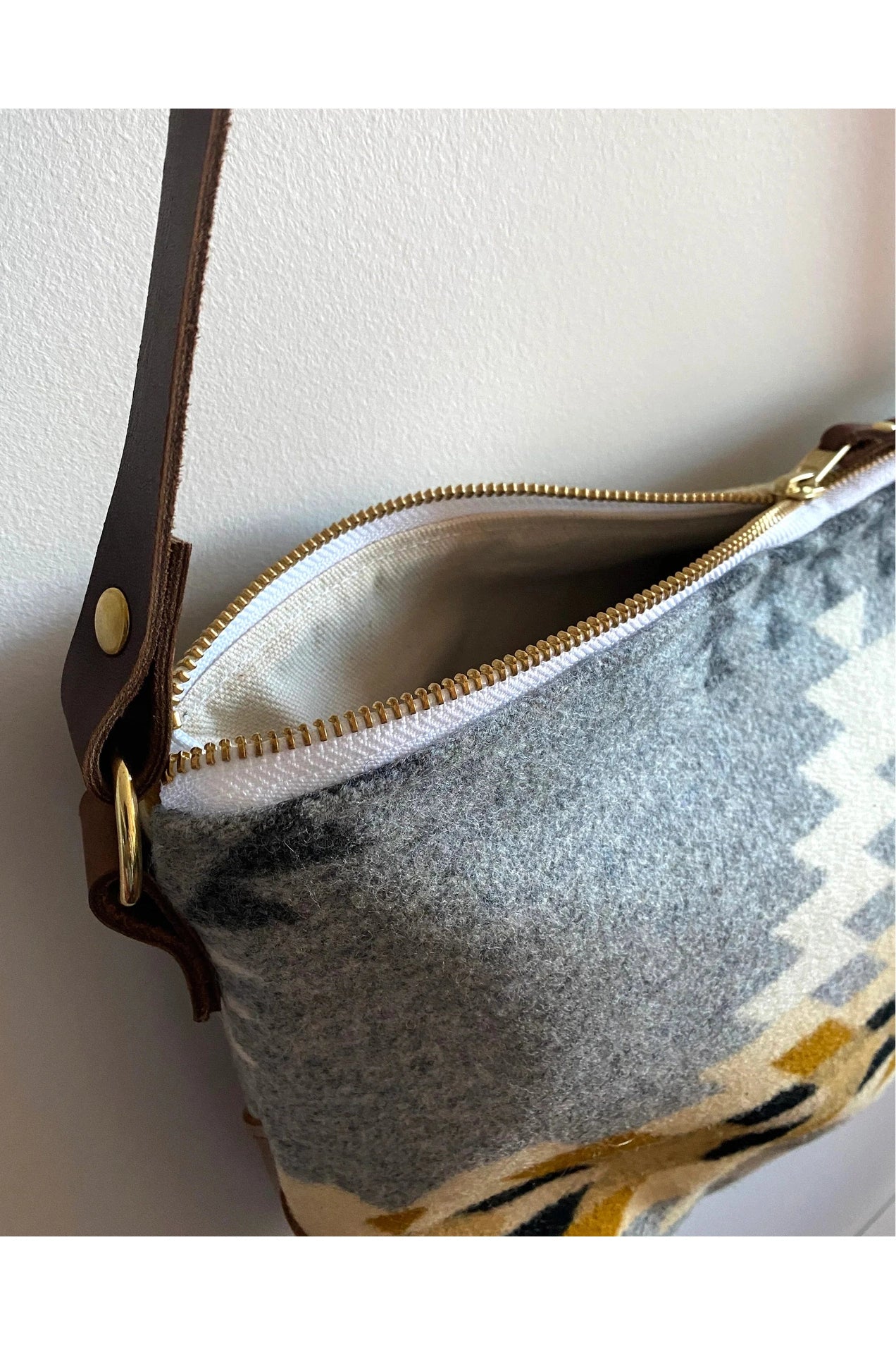 GRACE DESIGN Willow Crossbody-Pendleton Fabric