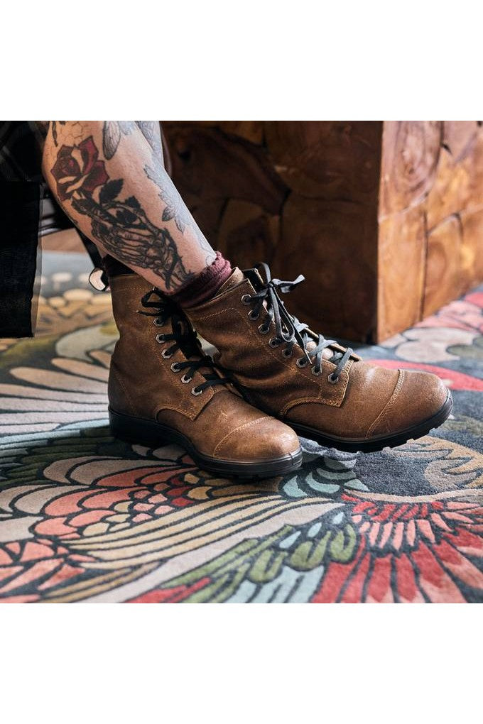 BLUNDSTONE Originals Lace Up Tall 2532 Boot