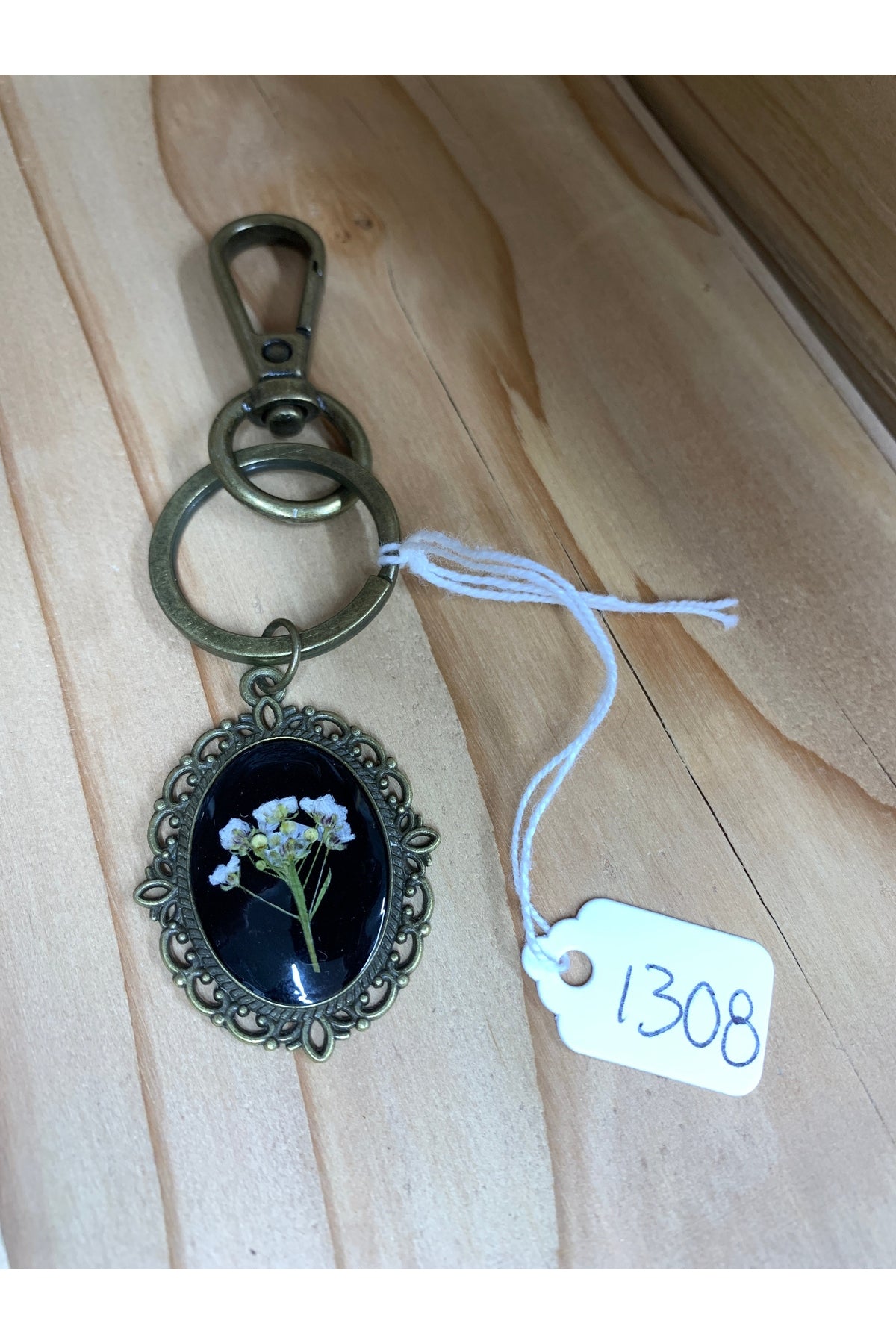 OLIVIA'S BOTANICALS Keychains / Purse Jewelry