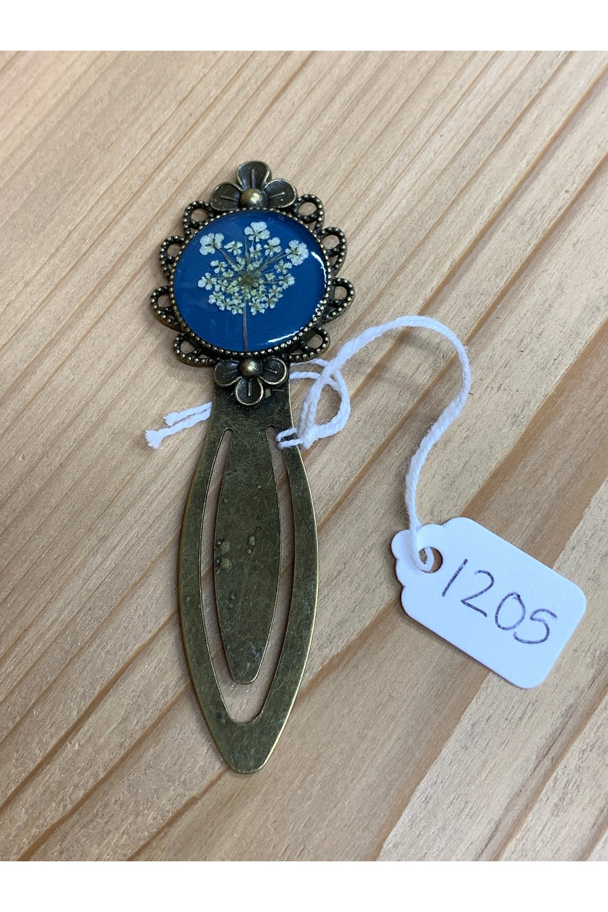 OLIVIA'S BOTANICALS Bookmarks