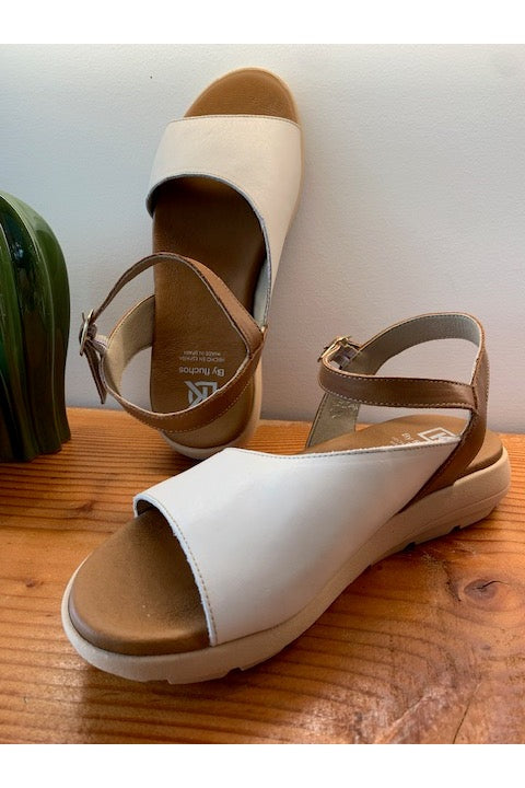 DORKING Sandal D9463