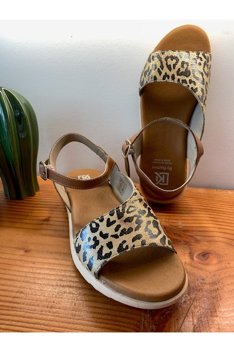 DORKING Sandal D9463