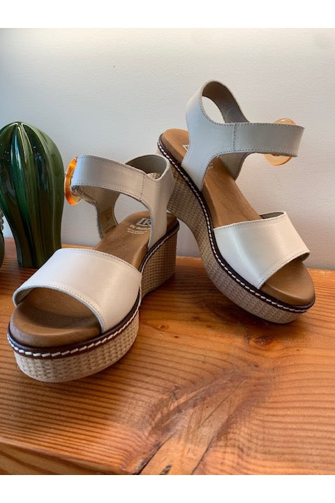 DORKING Sandal D9450