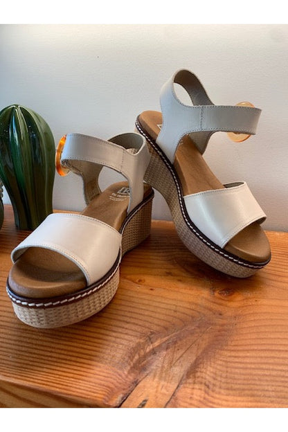 DORKING Sandal D9450