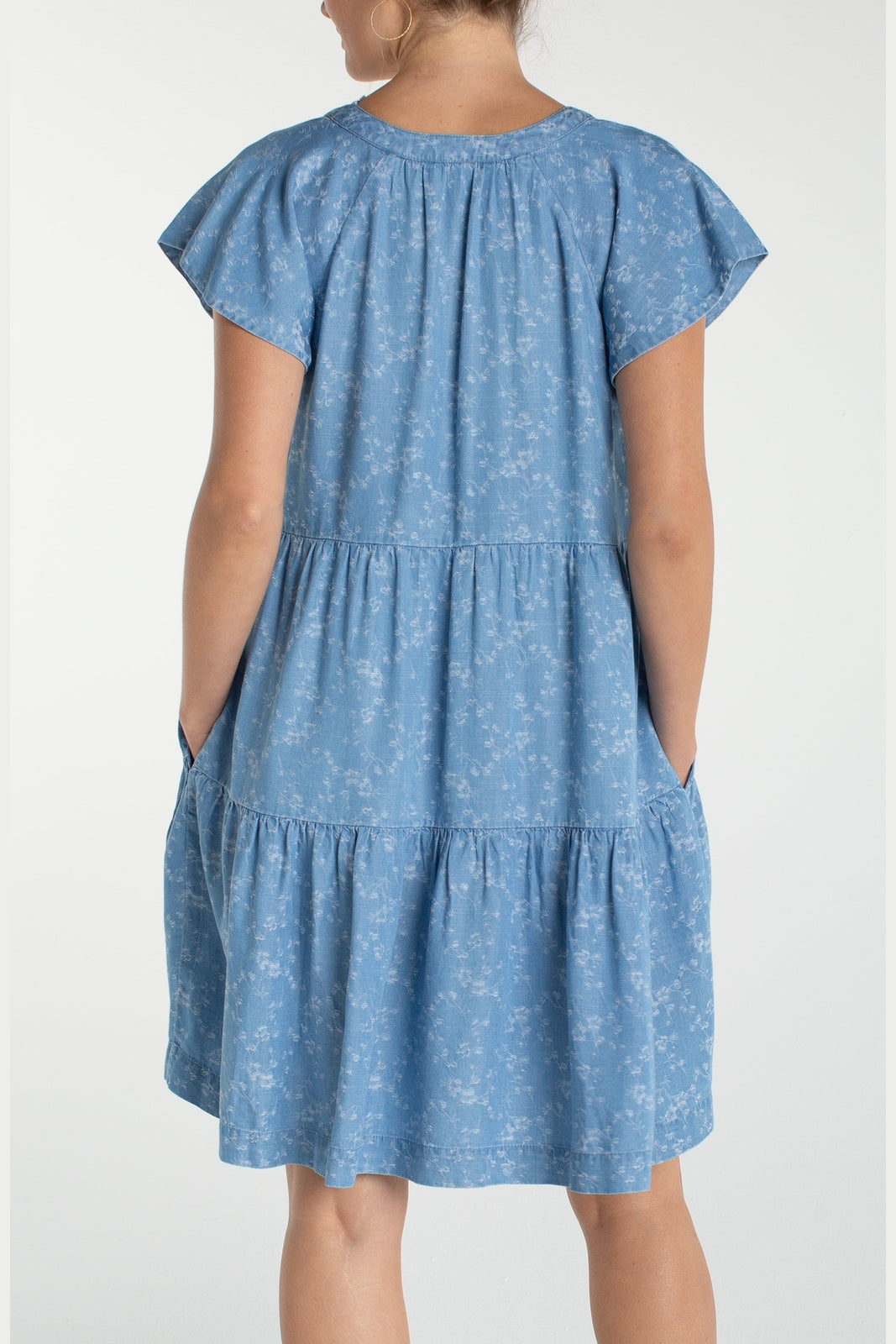 LIVERPOOL Tiered Flutter Sleeve Dress LM8A90TLQ