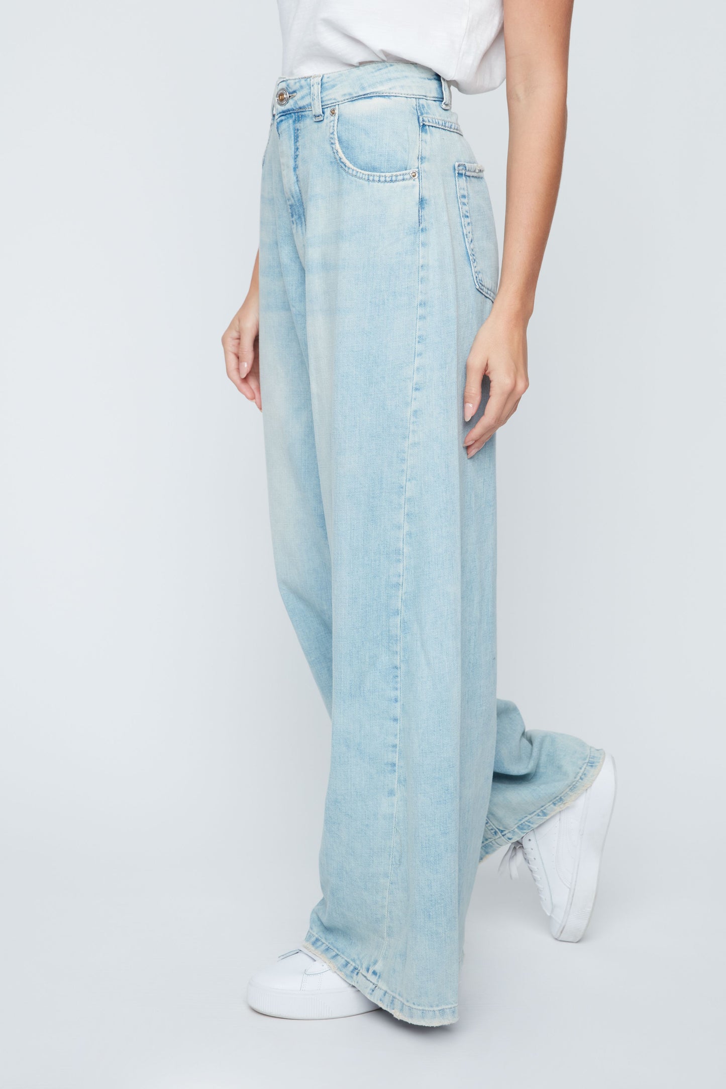 RENUAR Bleached Denim Pant R11063D