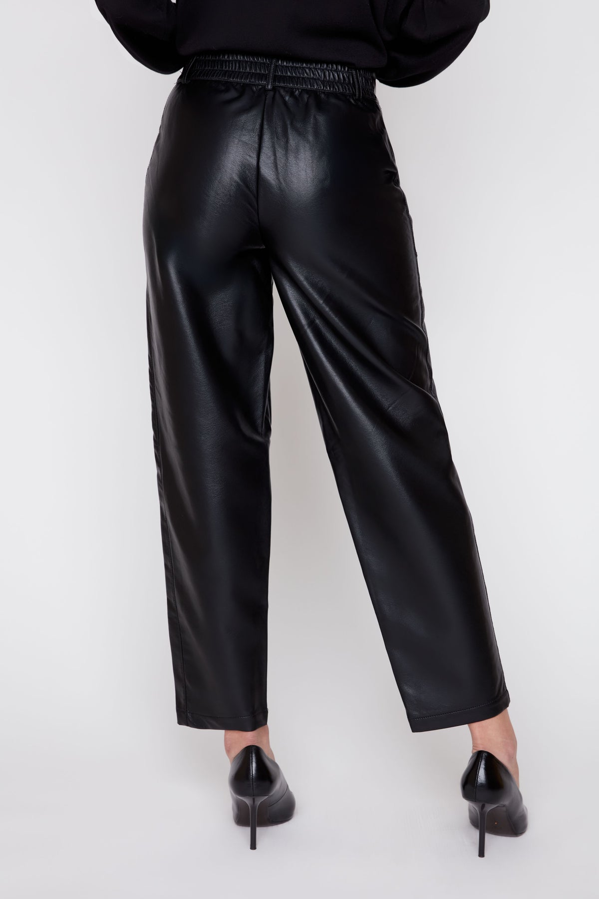 RENUAR Lux Pleather Barrel Pant R11086