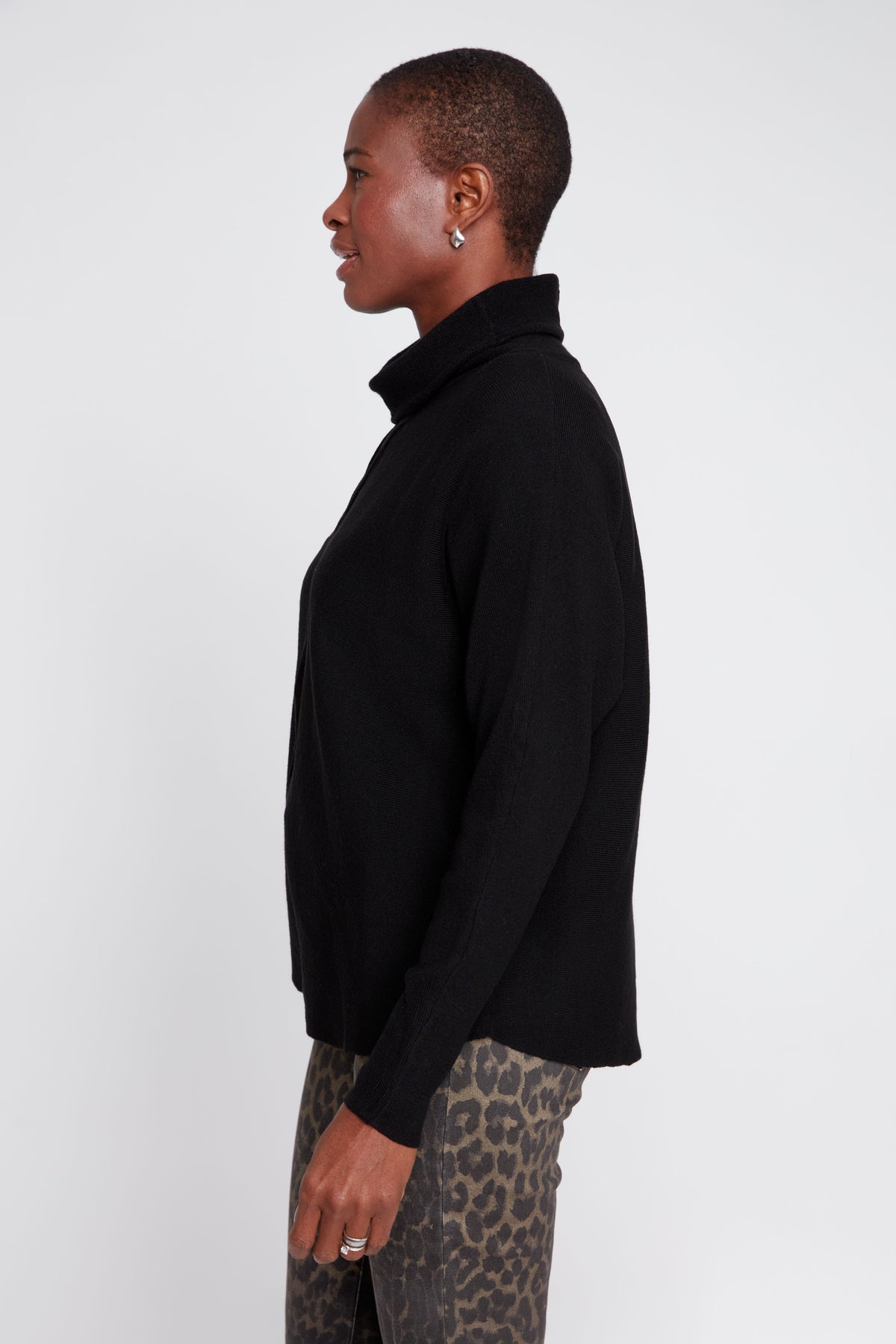 RENUAR Knit Sweater R6997