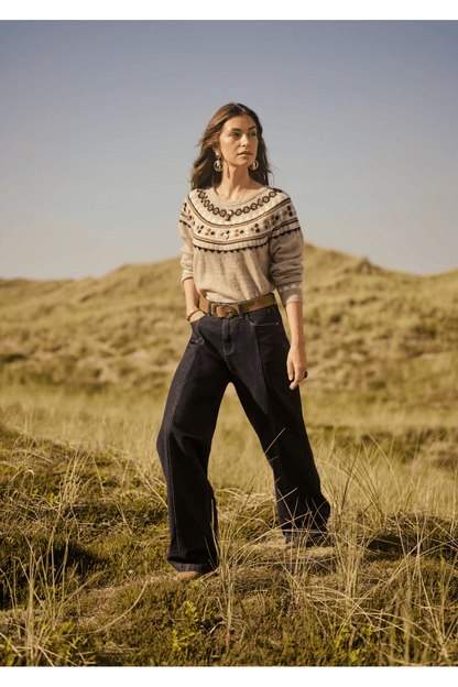 CREAM Cherrie Pullover