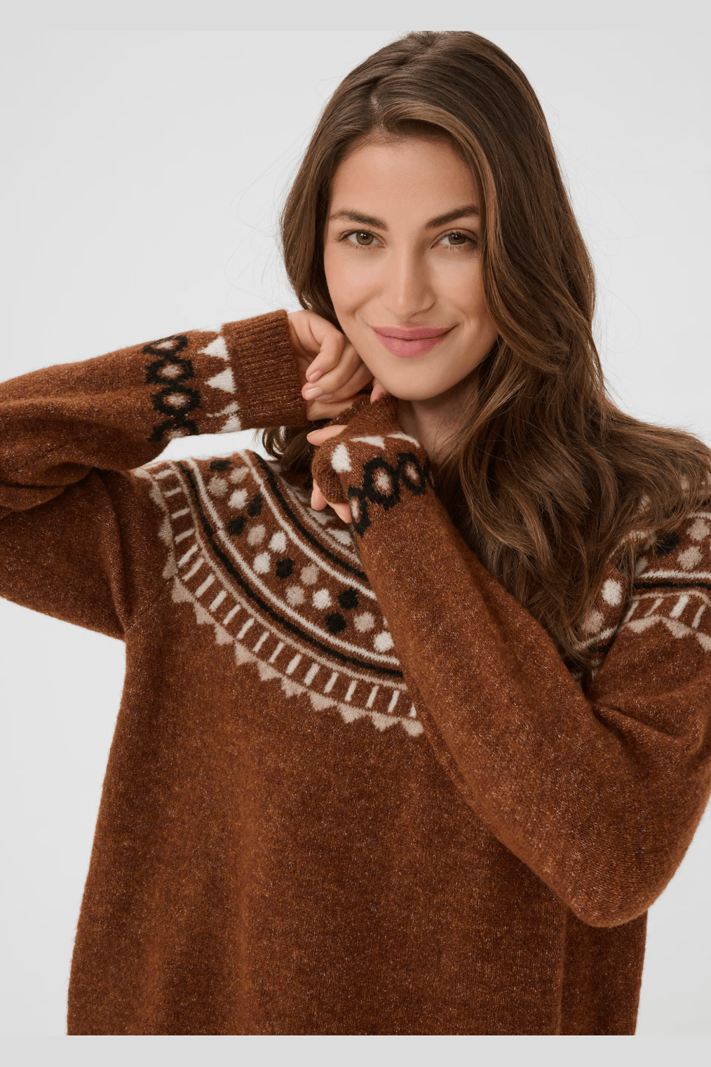 CREAM Cherrie Pullover