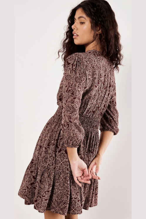 APRICOT Mono Paisley Ruffle Detail Dress X113620