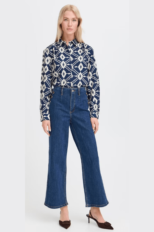 B.YOUNG Ikaia Vneck Blouse