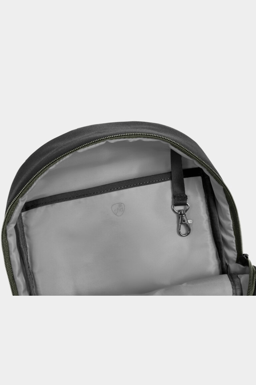 TRAVELON 43672 The Voyages Anti-theft Small Backpack