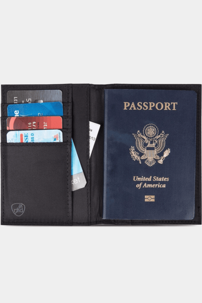 TRAVELON 82020 RFiD Blocking Passport Case