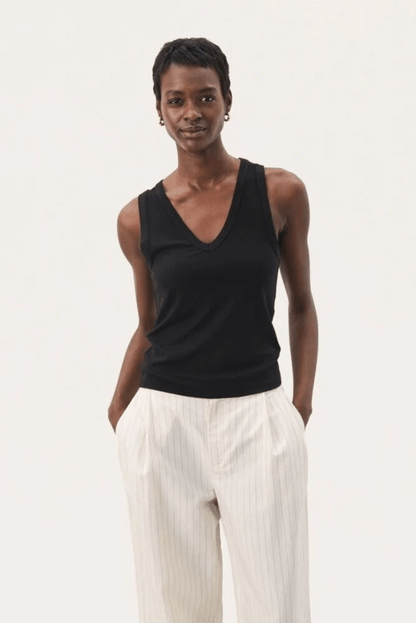 PART TWO Nikkia Top