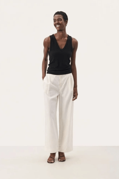 PART TWO Nikkia Top
